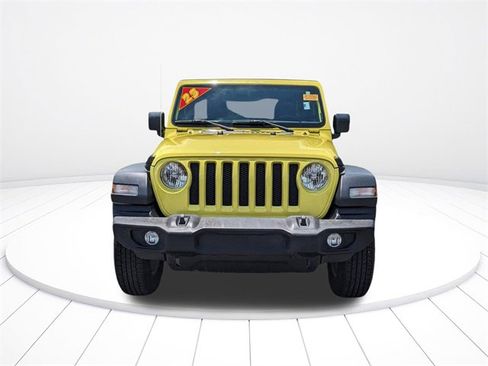 Used 2023 Jeep Wrangler Sport S image 16