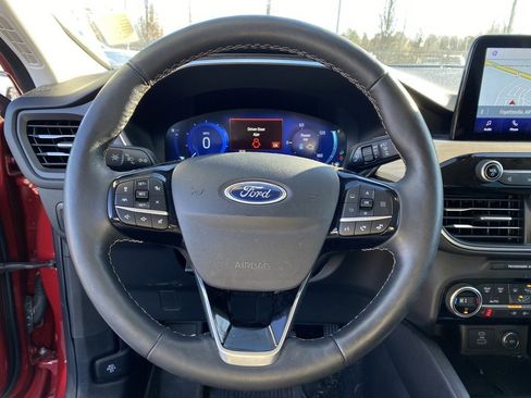 Used 2021 Ford Escape Titanium w/ Titanium Premium Package image 13