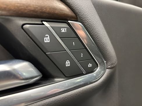 Used 2022 Chevrolet Silverado 1500 High Country w/ High Country Premium Package image 38