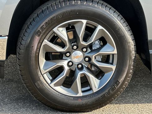 Used 2023 Chevrolet Silverado 1500 LT w/ Protection Package image 35