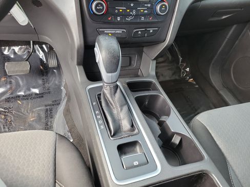 Certified 2018 Ford Escape SE image 19