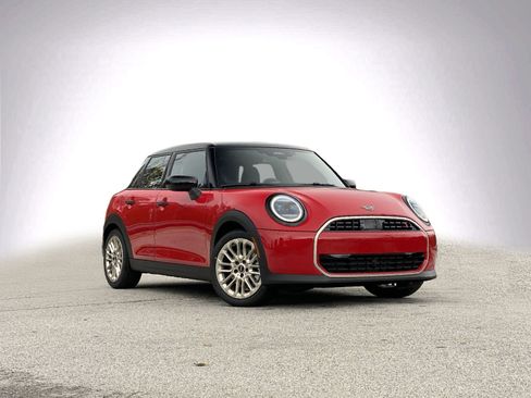 New 2026 MINI Cooper S image 2