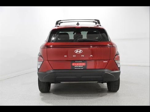 Certified 2024 Hyundai Kona SEL w/ Convenience Package AWD/4WD image 20