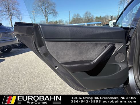 Used 2023 Tesla Model 3 Standard Range image 11