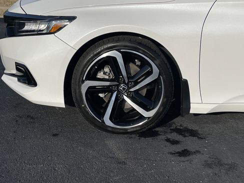 Certified 2021 Honda Accord Sport image 32