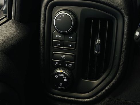 Used 2023 Chevrolet Silverado 1500 Custom Trail Boss AWD/4WD image 50