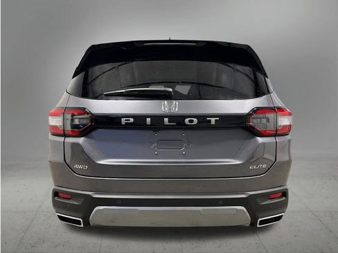 New 2026 Honda Pilot Elite image 4