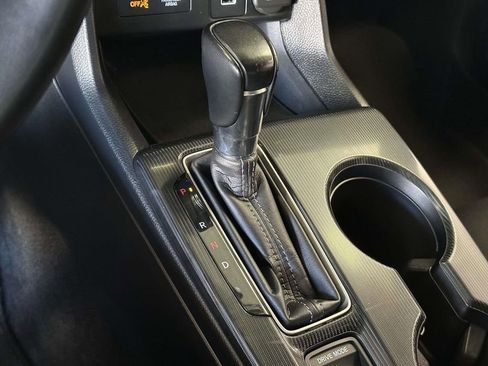 Used 2023 Honda Civic Sport image 32