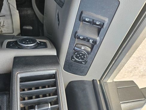 Used 2019 Ford F250 XL w/ STX Appearance Package AWD/4WD image 18