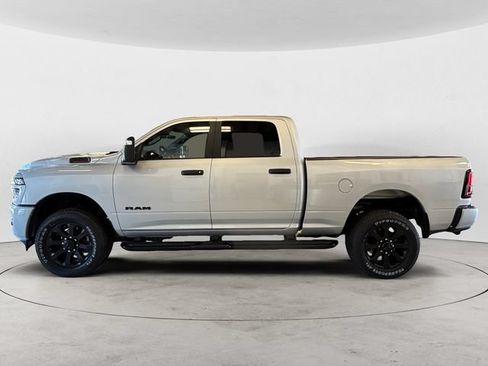 New 2026 RAM 2500 Big Horn AWD/4WD image 2