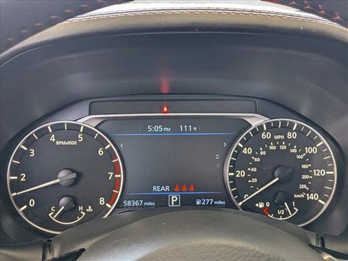 Used 2024 Nissan Altima 2.5 SR FWD image 14
