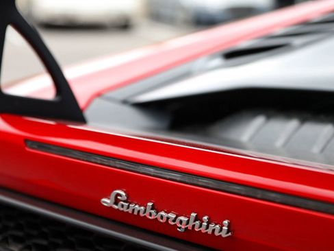 Used 2015 Lamborghini Huracan LP 610-4 AWD/4WD image 16