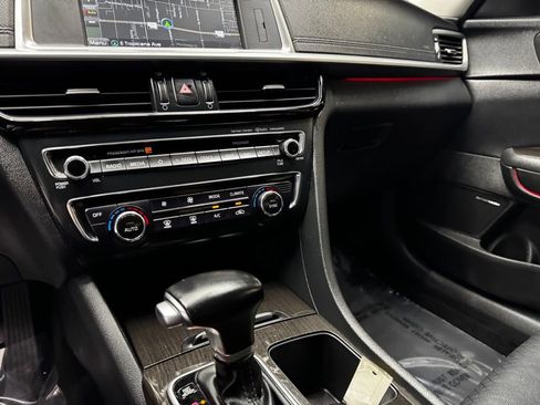 Used 2019 Kia Optima EX w/ EX Premium Package FWD image 26