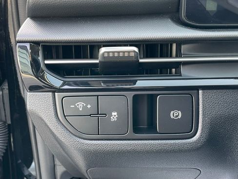 New 2026 Kia Sportage LX w/ LX Convenience Package image 12