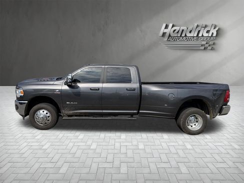 Used 2023 RAM 3500 Laramie AWD/4WD image 6