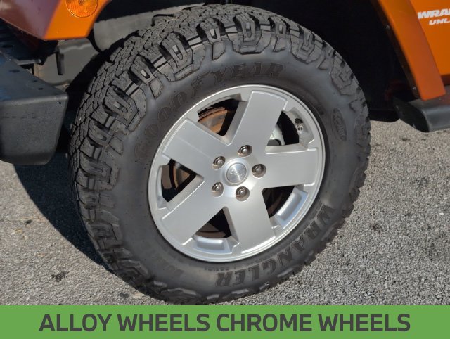 Used 2011 Jeep Wrangler Unlimited Sahara w/ Connectivity Group AWD/4WD image 11