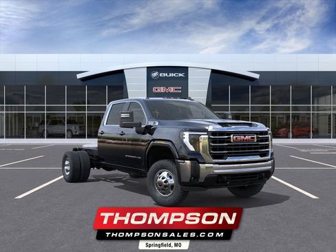 New 2026 GMC Sierra 3500 SLE w/ SLE Convenience Package image 1