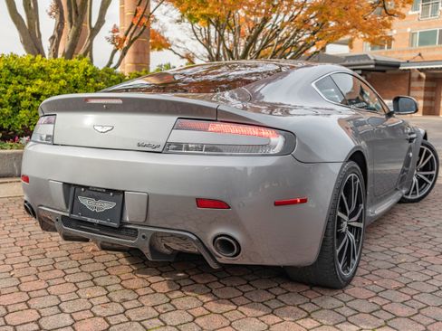 Used 2011 Aston Martin V8 Vantage N420 image 31
