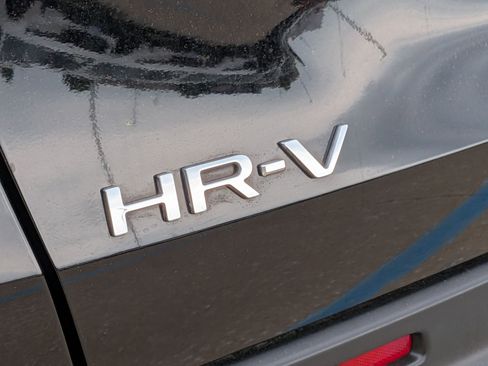 Used 2023 Honda HR-V Sport image 24