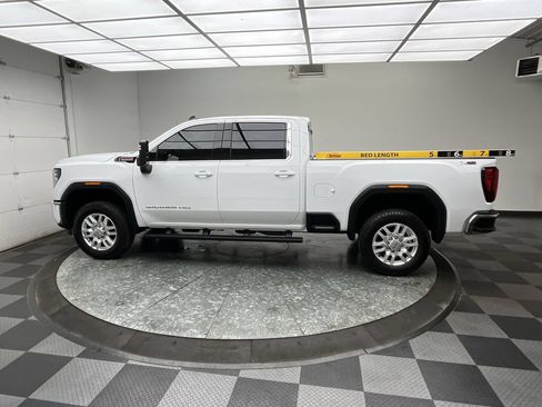 Certified 2025 GMC Sierra 2500 SLE w/ SLE Value Package; AWD/4WD image 3