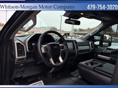 Used 2021 Ford F350 Lariat image 11
