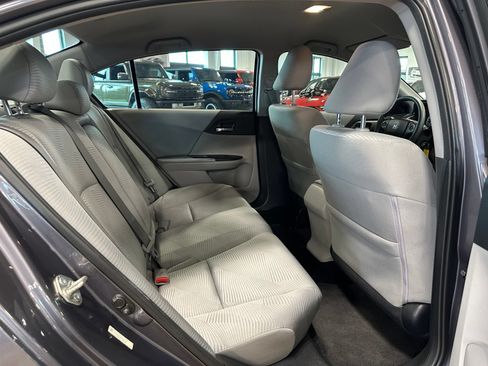 Used 2014 Honda Accord LX image 28