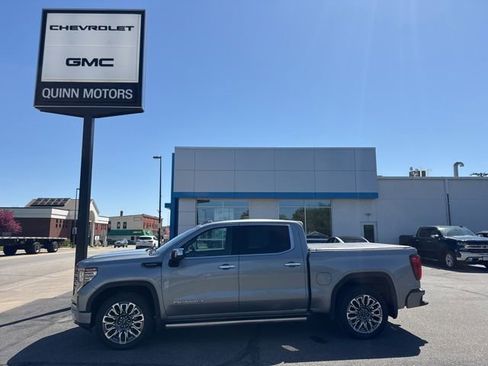Used 2024 GMC Sierra 1500 Denali Ultimate AWD/4WD image 2