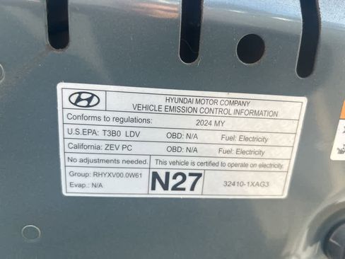 Used 2024 Hyundai Ioniq 5 SEL image 8