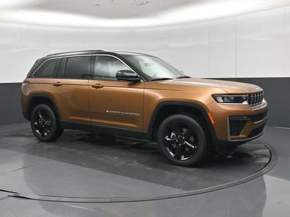 New 2026 Jeep Grand Cherokee Limited w/ Trailer Tow Package