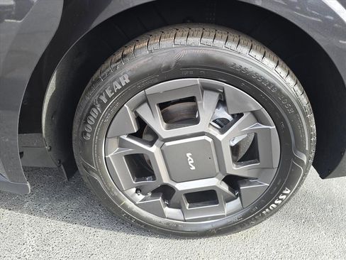 New 2026 Kia Carnival SX image 12