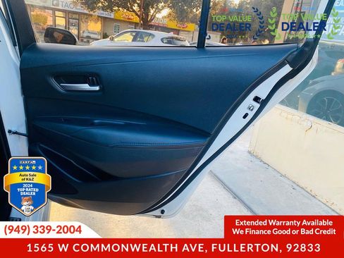 Used 2020 Toyota Corolla SE image 28