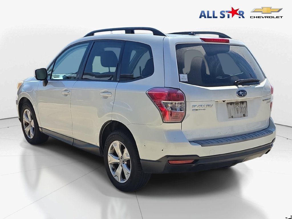Used 2015 Subaru Forester 2.5i Premium w/ All-Weather Package AWD/4WD image 6