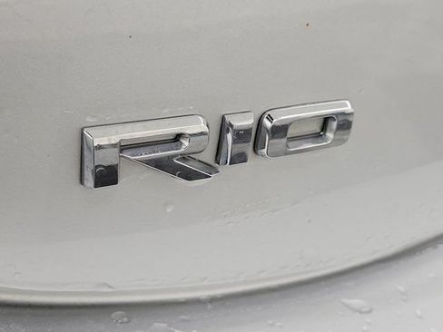 Used 2021 Kia Rio S FWD image 7