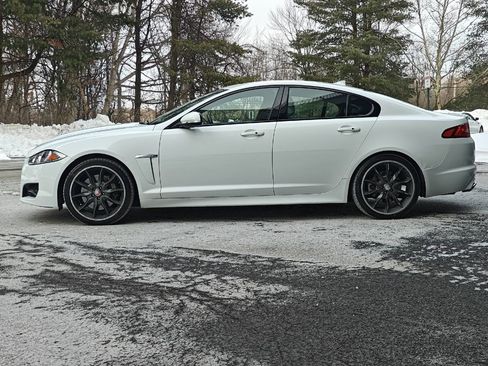 Used 2015 Jaguar XF Portfolio image 7