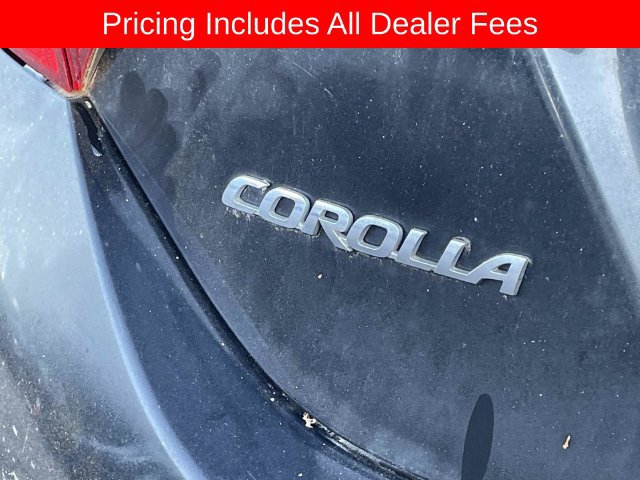 Used 2017 Toyota Corolla XLE w/ Carpet Mat Package (TMS) FWD image 6