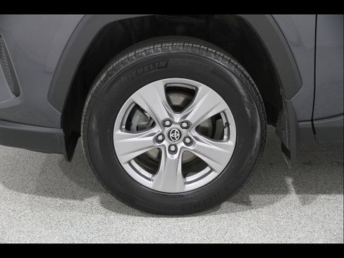 Used 2023 Toyota RAV4 XLE w/ Convenience Package image 22