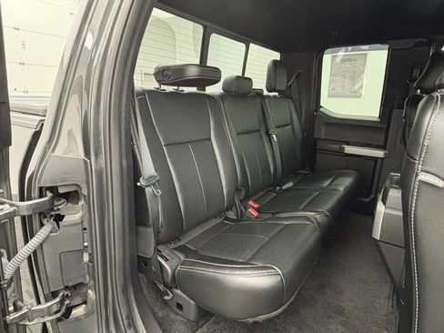 Used 2018 Ford F150 Lariat w/ Equipment Group 502A Luxury AWD/4WD image 42