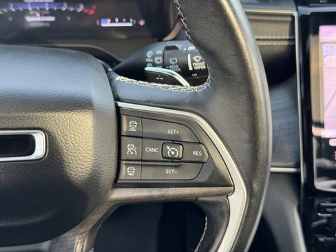 Used 2021 Jeep Grand Cherokee L Limited AWD/4WD image 49