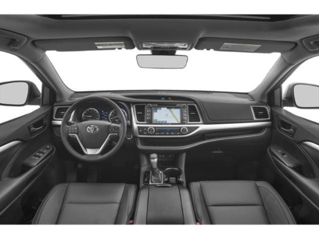 Used 2019 Toyota Highlander XLE AWD/4WD image 8
