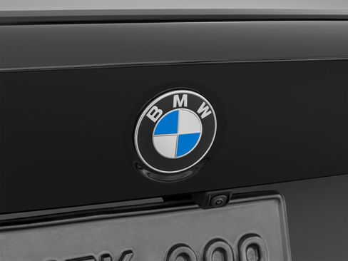 Used 2026 BMW 330i xDrive Sedan w/ Premium Package AWD/4WD image 51