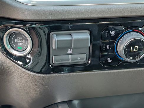 New 2026 Chevrolet Silverado 2500 LTZ w/ LTZ Convenience Package image 27