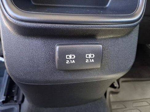 Used 2020 Subaru Outback Premium AWD/4WD image 12