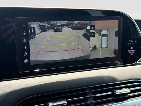 Used 2022 Hyundai Palisade Calligraphy FWD image 12