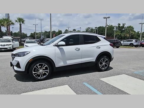 Used 2022 Buick Encore GX Select w/ Safety Package II FWD image 23