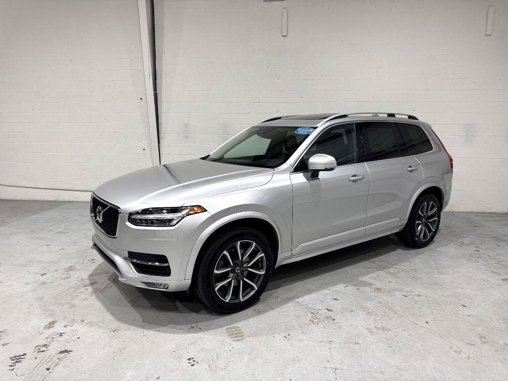 Used 2019 Volvo XC90 T6 Momentum w/ Protection Package AWD/4WD image 17