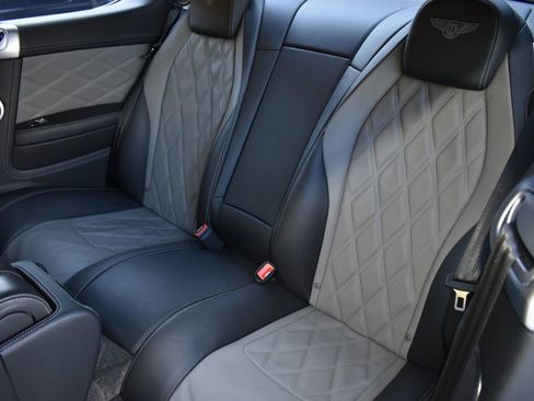Used 2015 Bentley Continental GT V8 S image 38