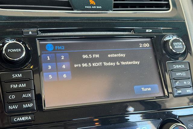 Used 2015 Nissan Altima 2.5 SL w/ Technology Package FWD image 19
