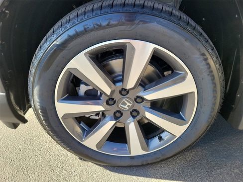 Used 2023 Honda Pilot Elite image 26