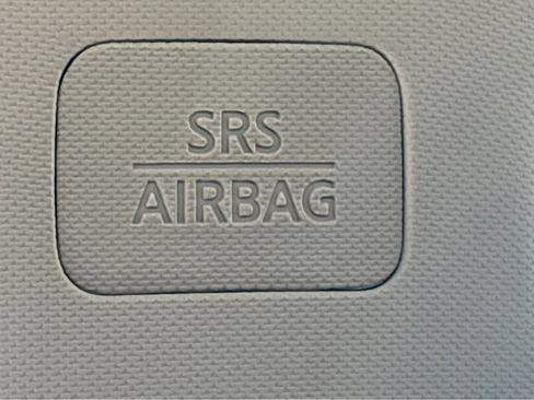 Used 2024 Nissan Altima 2.5 SV FWD image 29