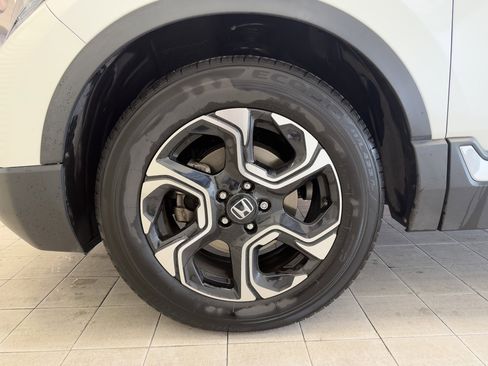 Used 2018 Honda CR-V Touring image 13